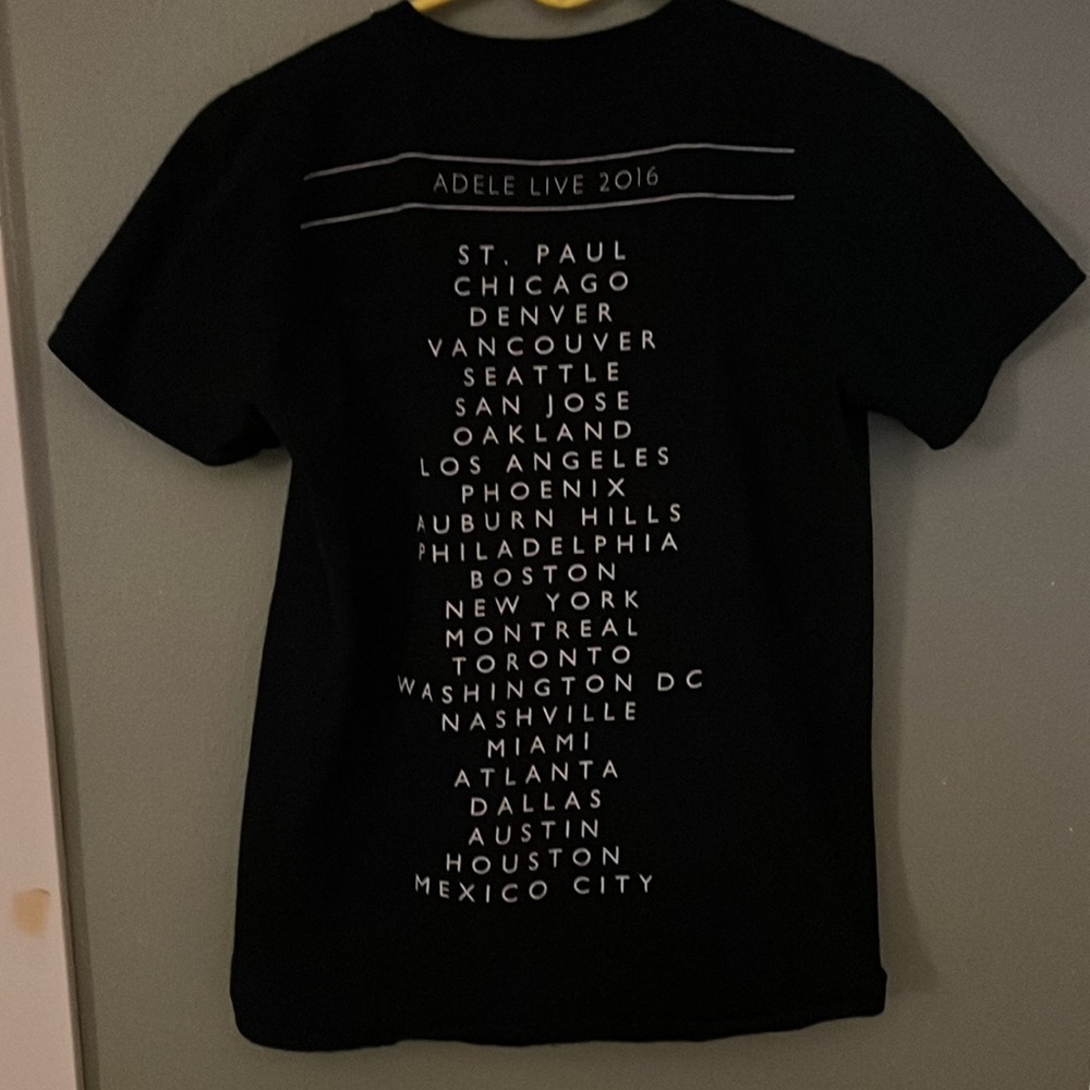 Adele Live 2016 S - image 2